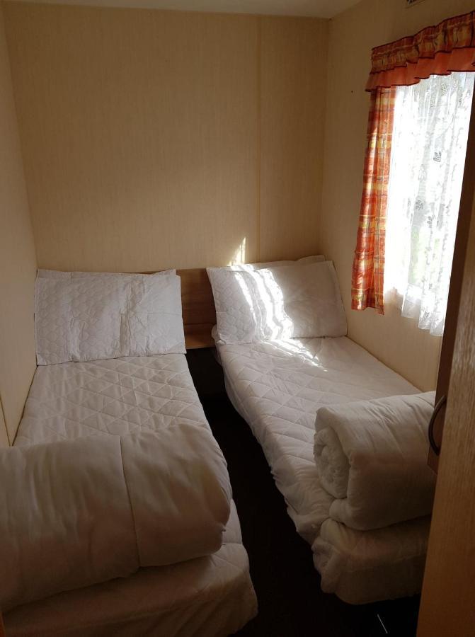 Pg49 8 Berth Pet Friendly Caravan Golden Palm Hotel Chapel Saint Leonards Buitenkant foto